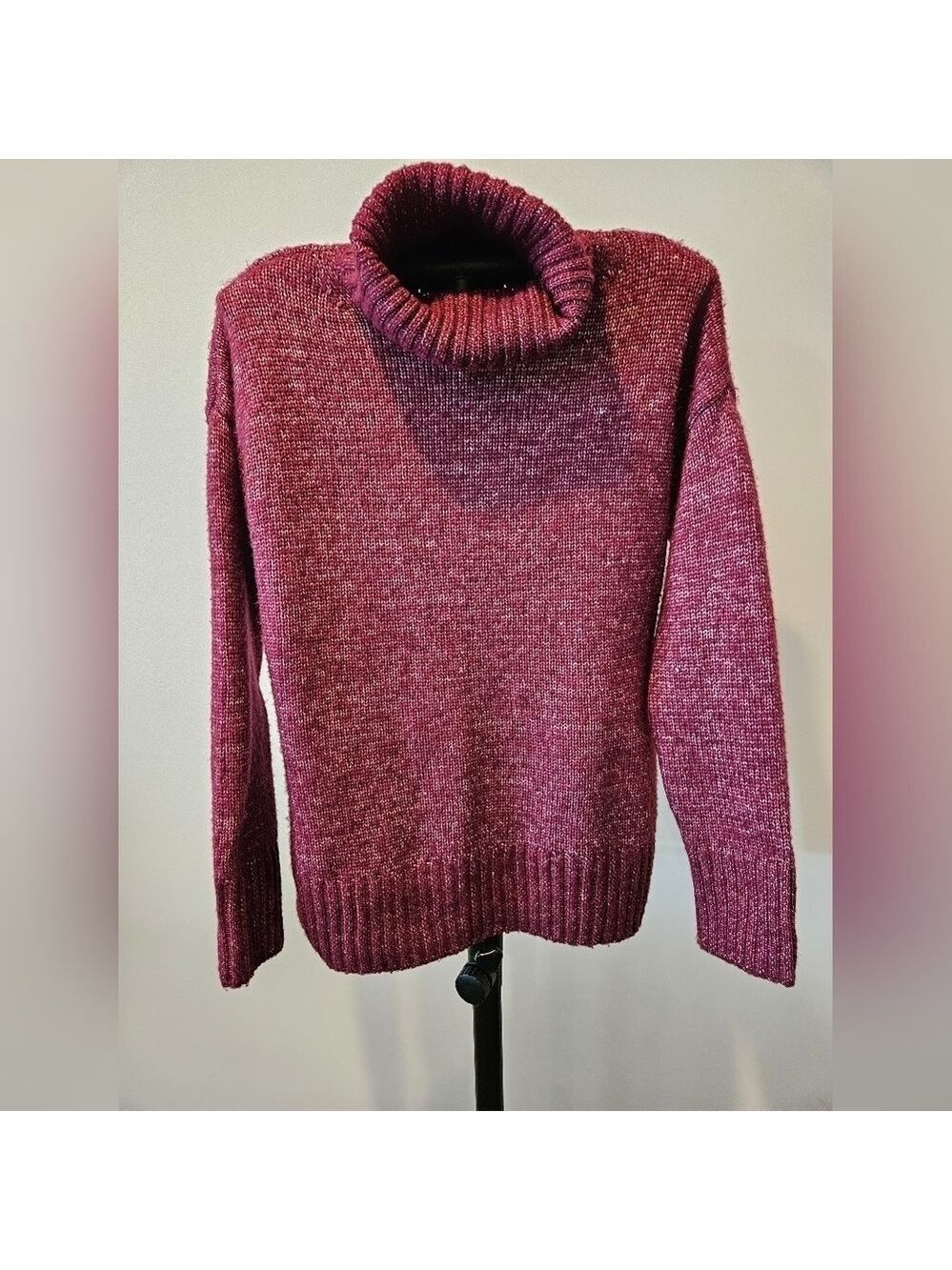 BANANA REPUBLIC WINE & PINK OVERSIZED AMAZINGLY SOFT TURTLENECK SWEATER SIZE S
